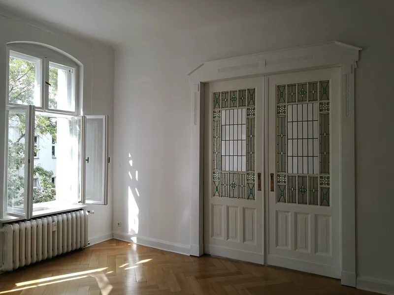 Zuhause mit 5 Zimmern und viel Platz in Charlottenburg — photo 1